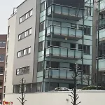 Apartman Modern Newly Renovated Centrally Located