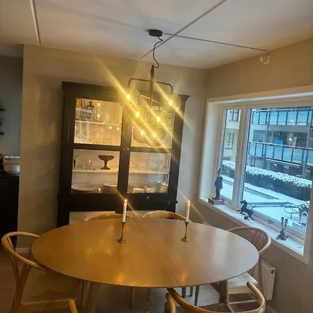 Modern Newly Renovated Centrally Located Appartamento